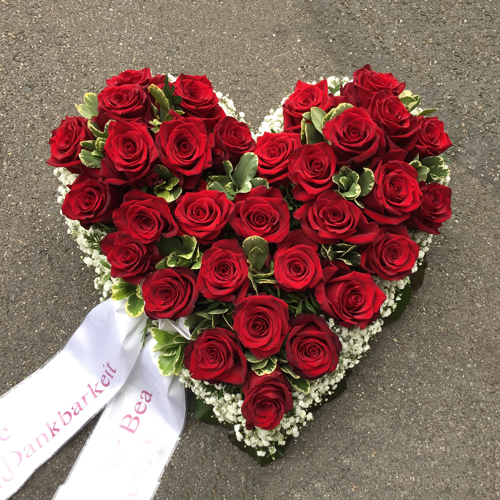 Herz mit Rosen, Schleierkrautrand