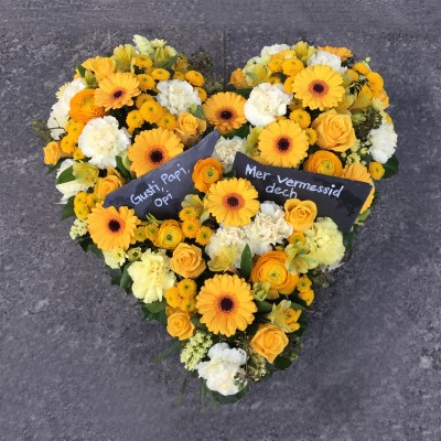 Herz mit Rosen, Germini, Nelken