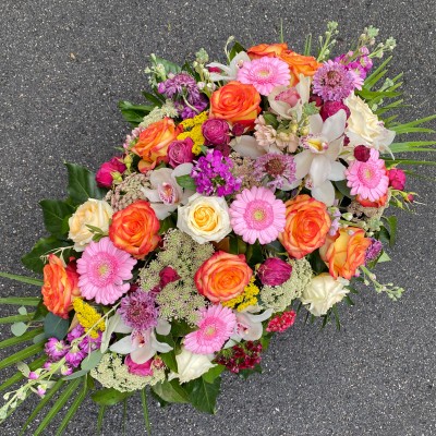 Sargbouquet mit Rosen, Germini, Cymbidium