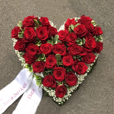 Herz mit Rosen, Schleierkrautrand