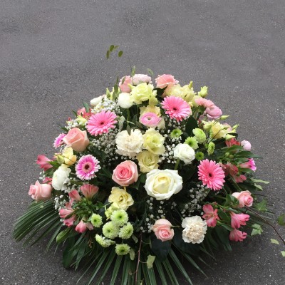 Gesteck mit Rosen, Germini, Eustoma